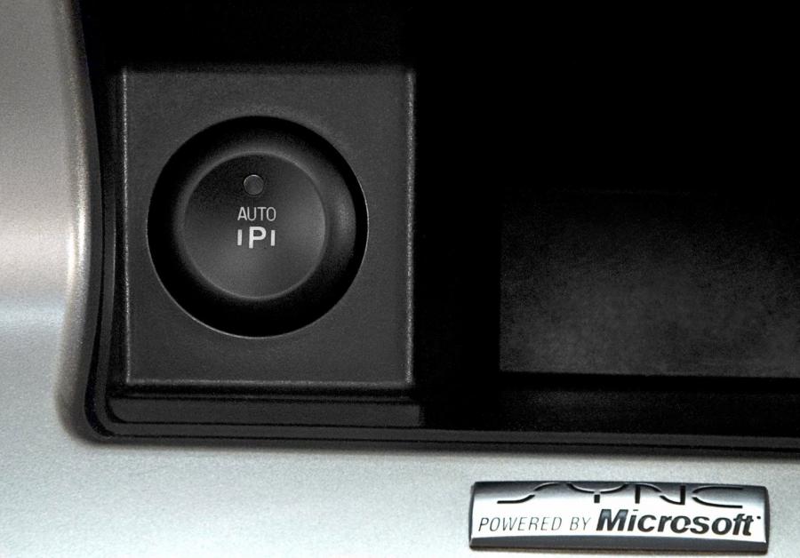  Ford Flex EcoBoost 2010 года  (фото 38 из 47)